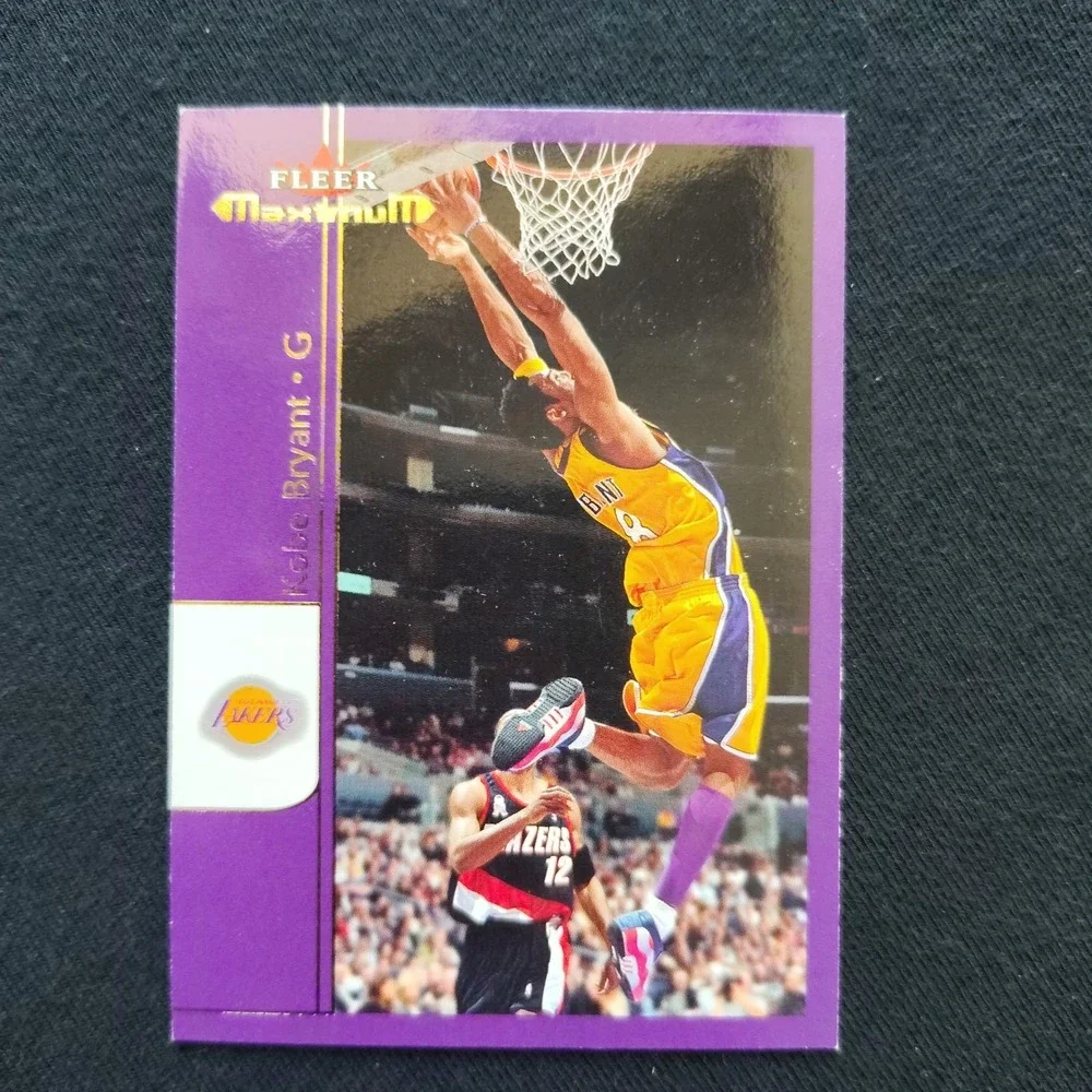 2001-02 Fleer Maximum Kobe Bryant #17 Los Angeles Lakers WCF‎