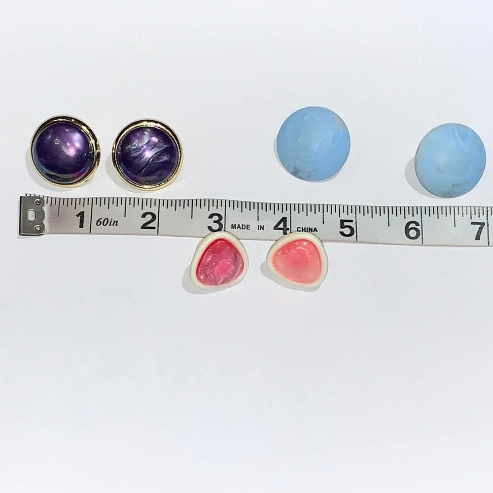 N/A style stud
