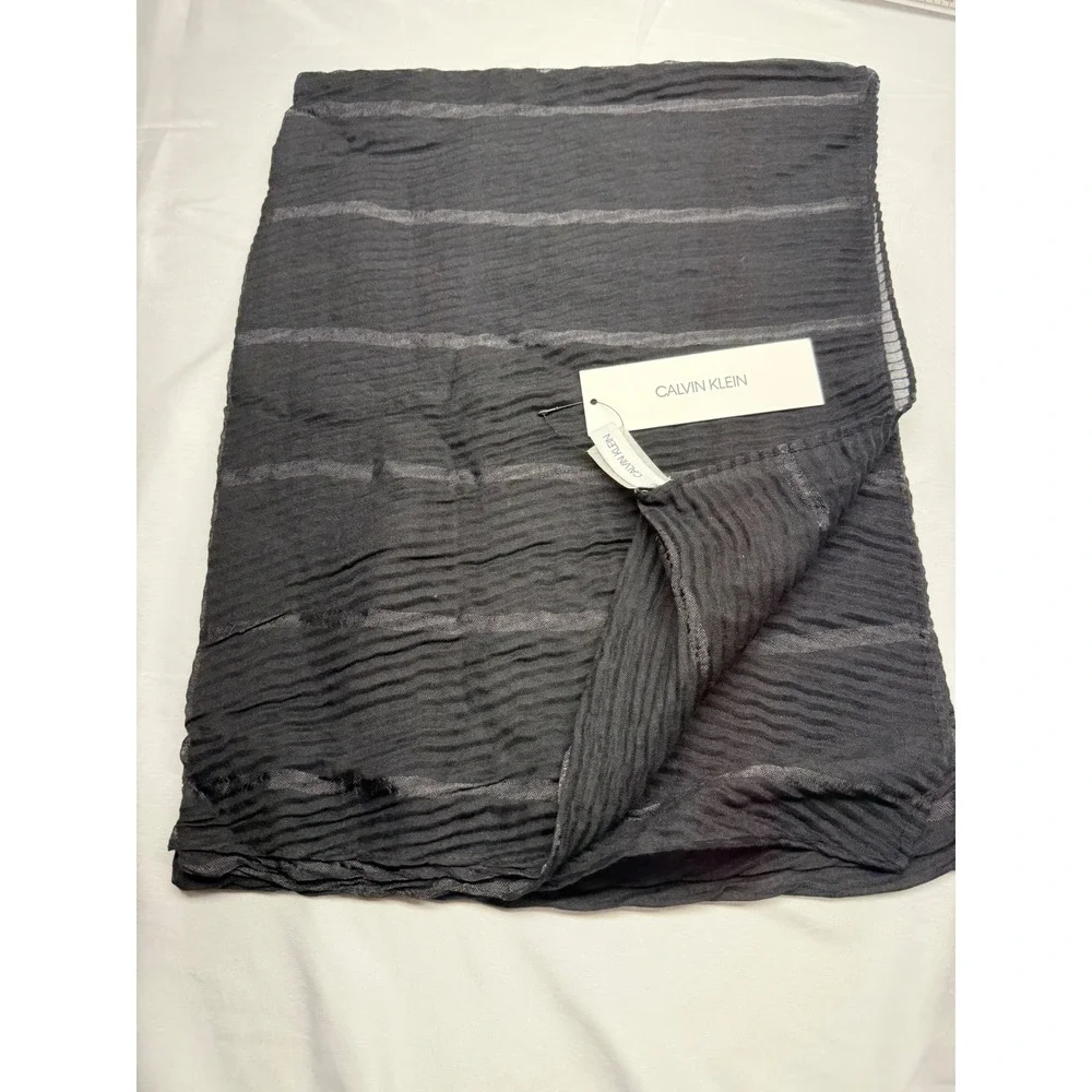Calvin Klein touch weather spring