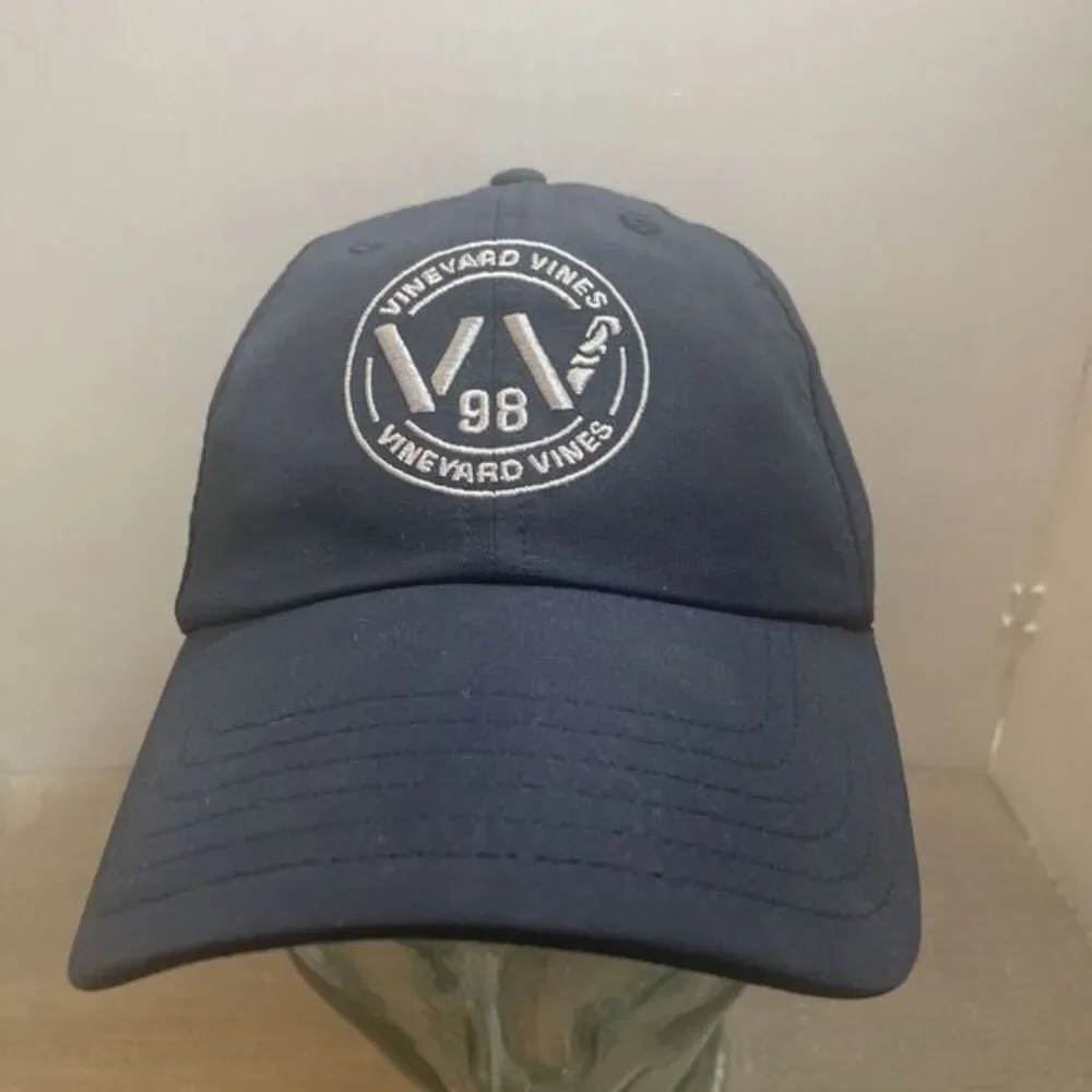 vineyard‎ vines hat new Blue hook and loop closure