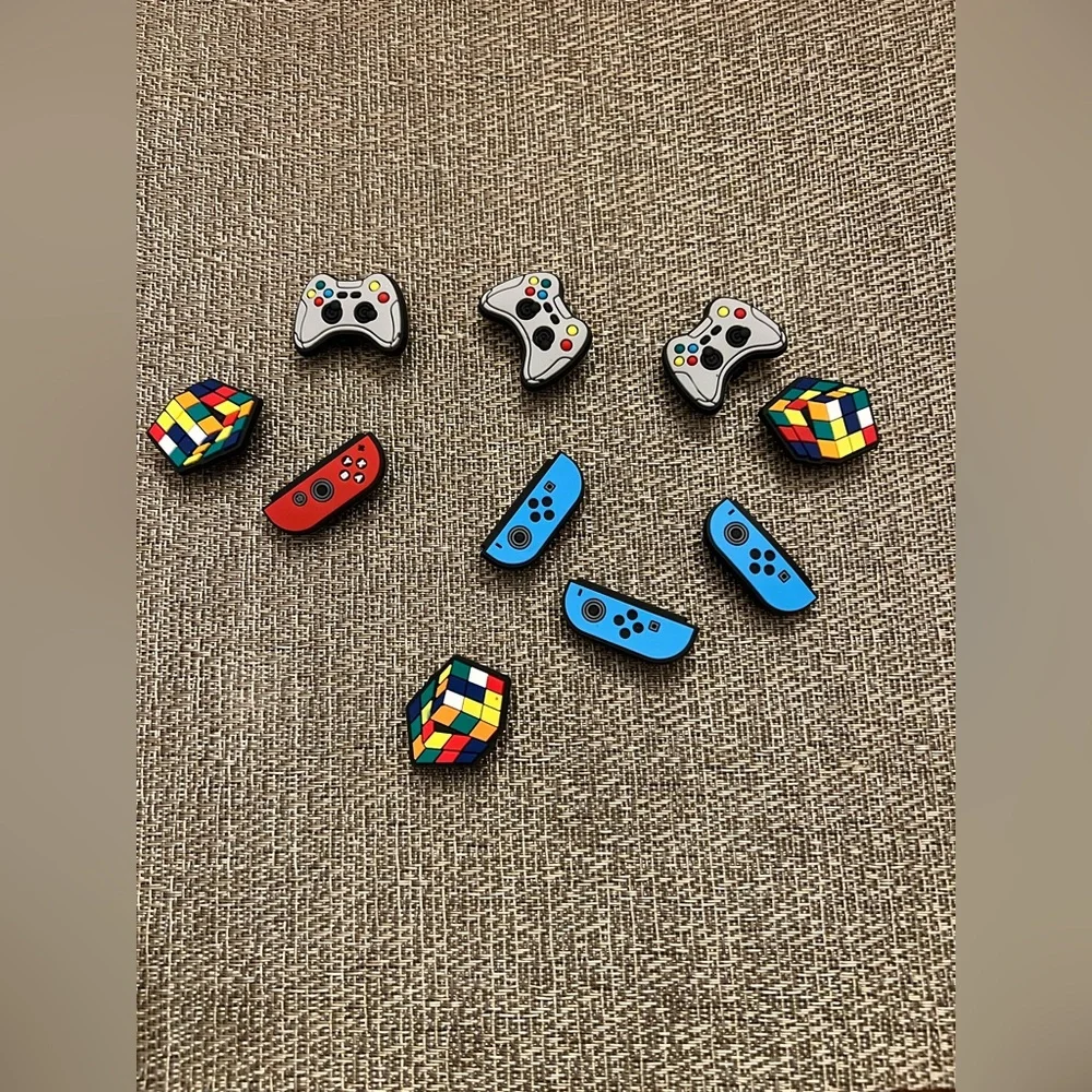 New!‎  Gamers croc charms