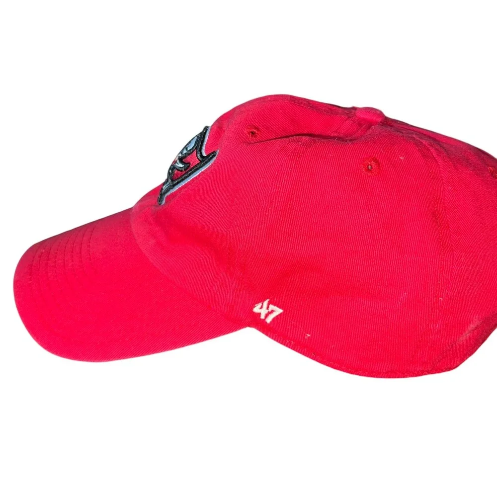 47 Brand NFL Tampa Bay Buccaneers Red Adjustable‎ Dad Hat OSFA Embroidered Logo