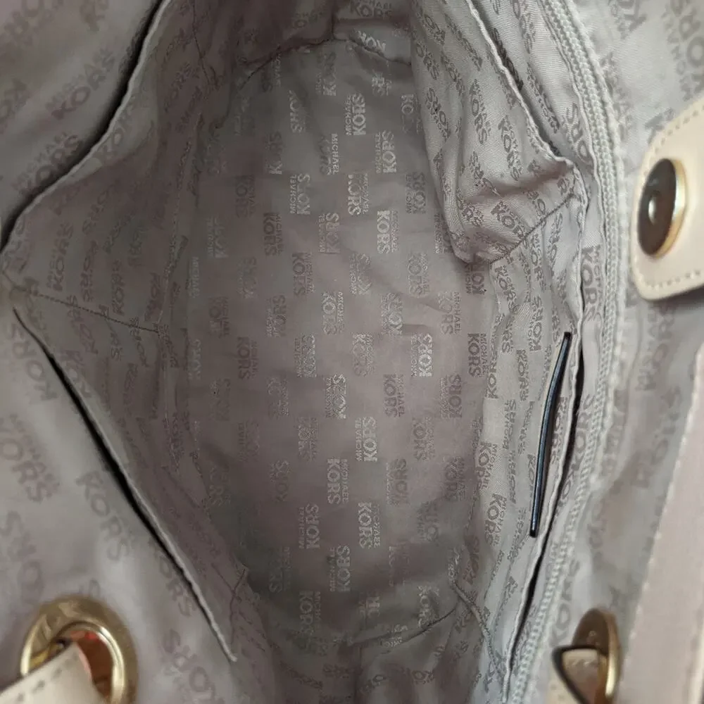 Michael Kors Jet Set Tote in Blush Pink
