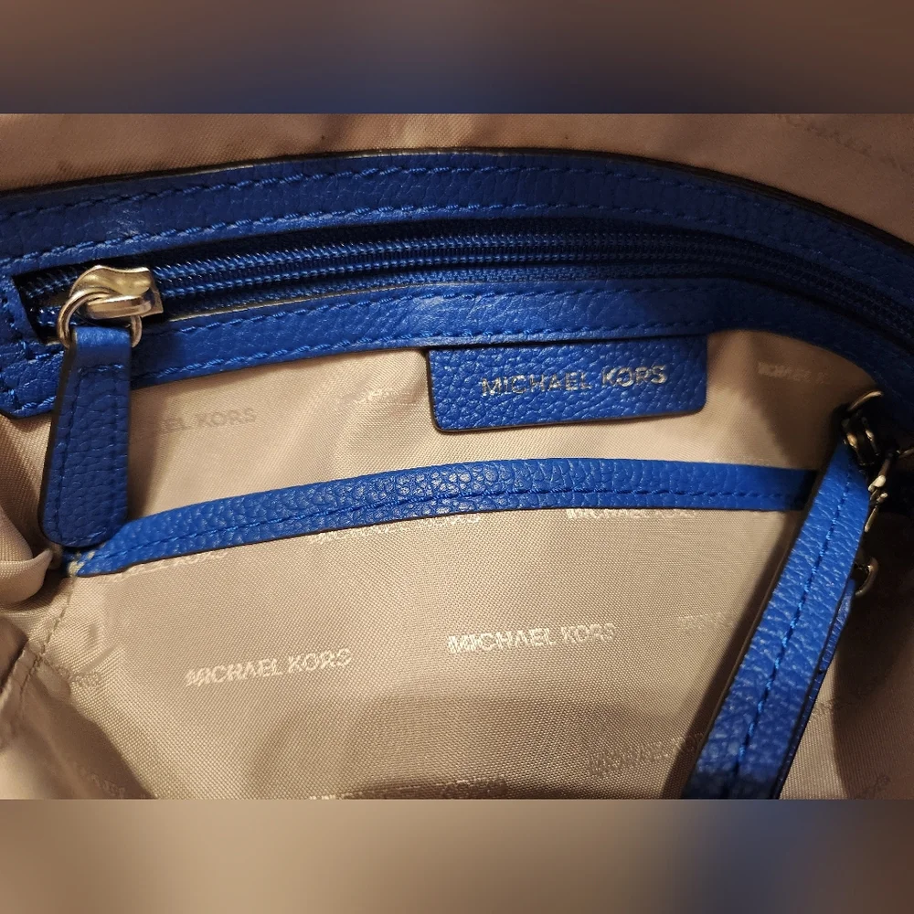 Michael Kors Purse, Mercer Leather Dome Satchel w/ Crossbody Bright Blue EUC