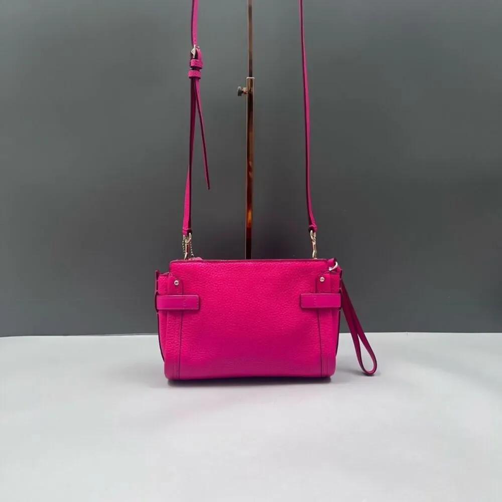 Coach brand color