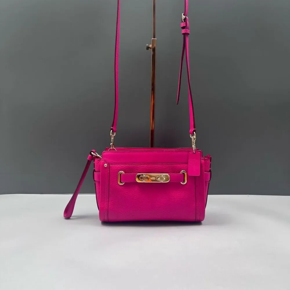 Coach Women Pre-Loved Bag Very Good Condition