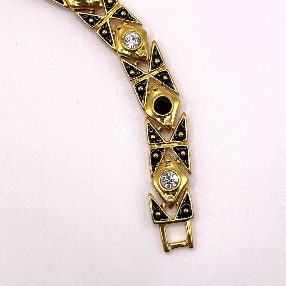 Joan Rivers tone enamel all