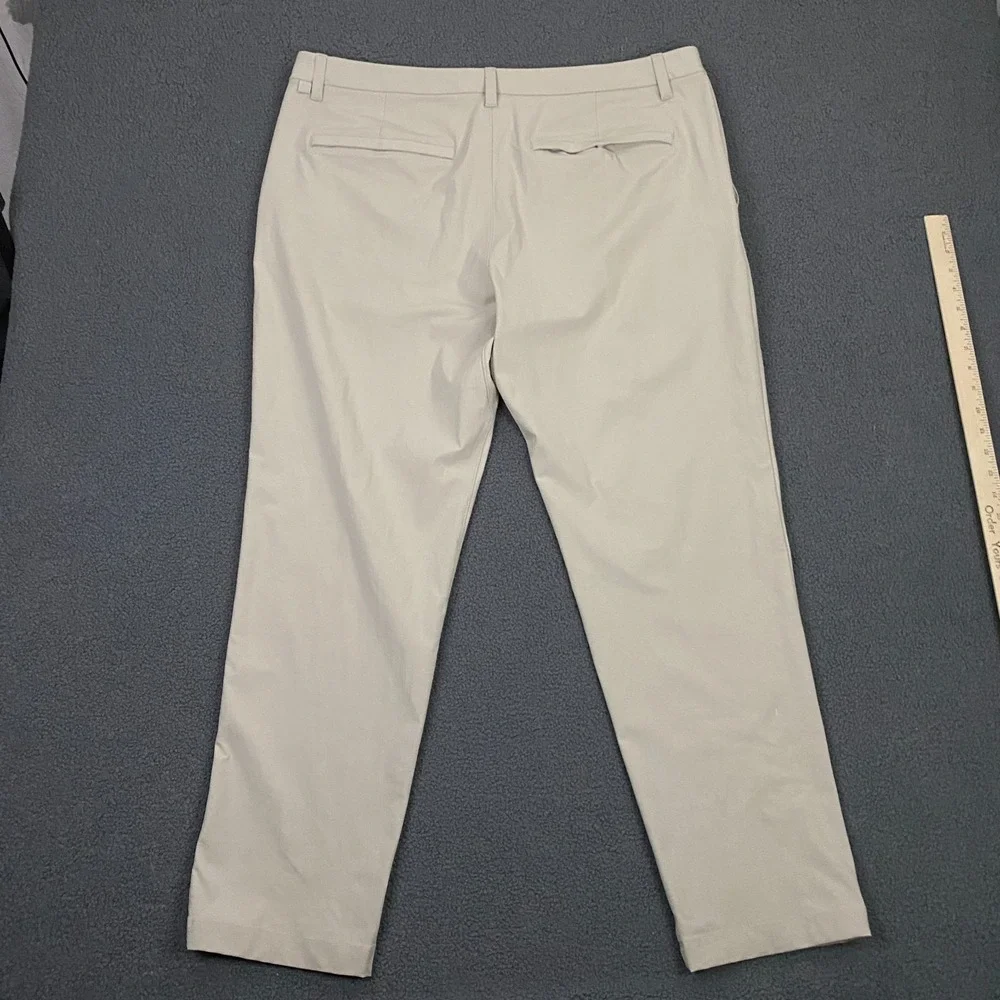 lululemon athletica pre owned