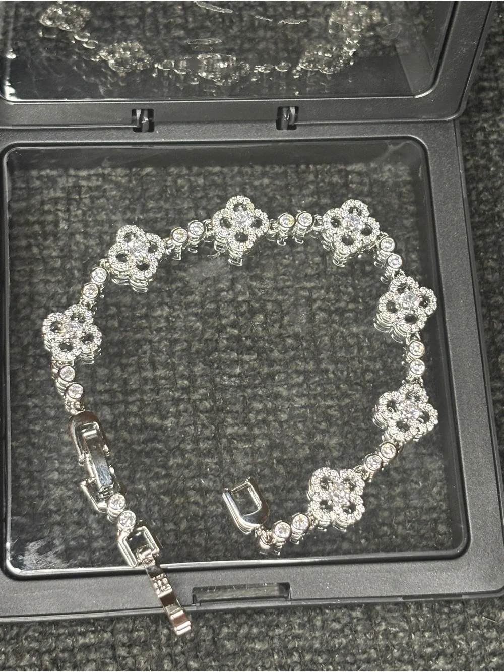 N/A elegant silver