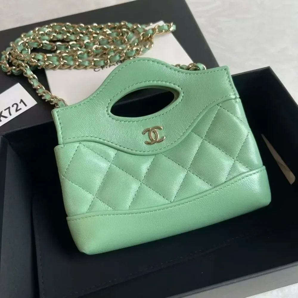CHANEL brand color