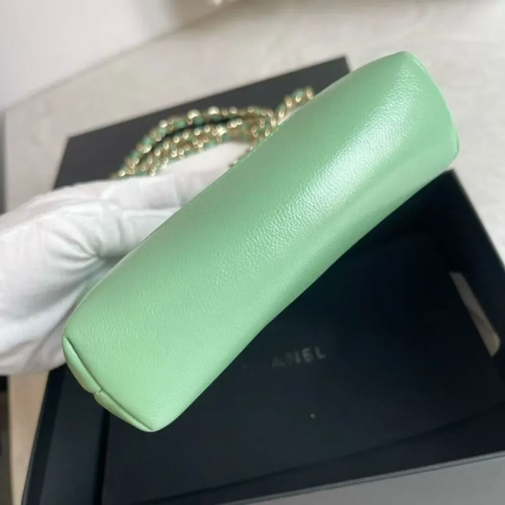 CHANEL brand color