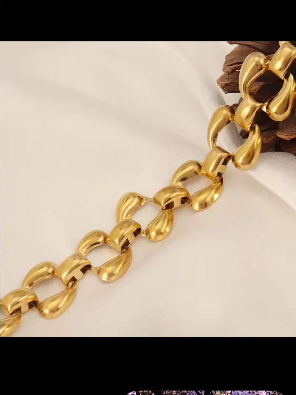 Chunky Gold Link Bracelet for Women