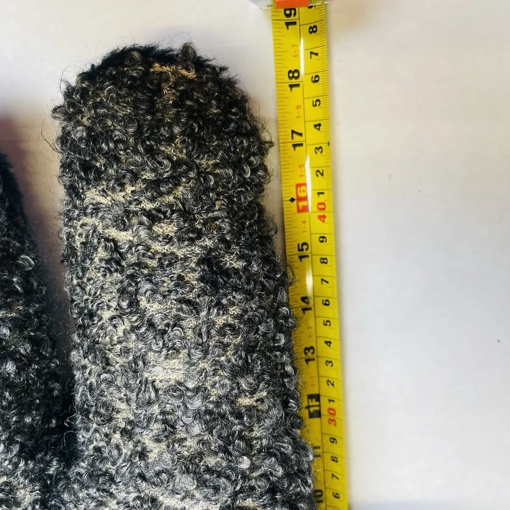 The Unbranded Brand rips 18