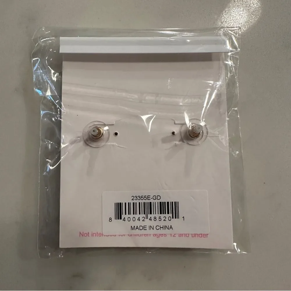 Canvas style seashell earrings