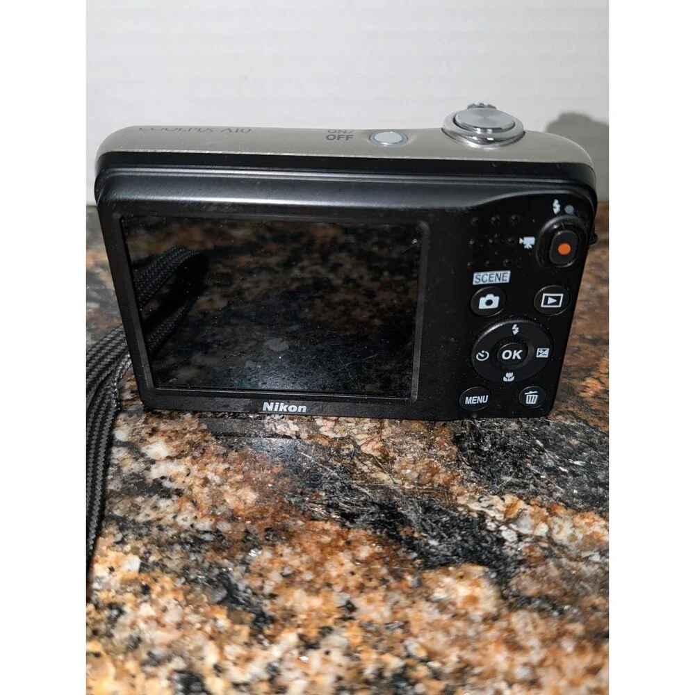 Nikon coolpix a10