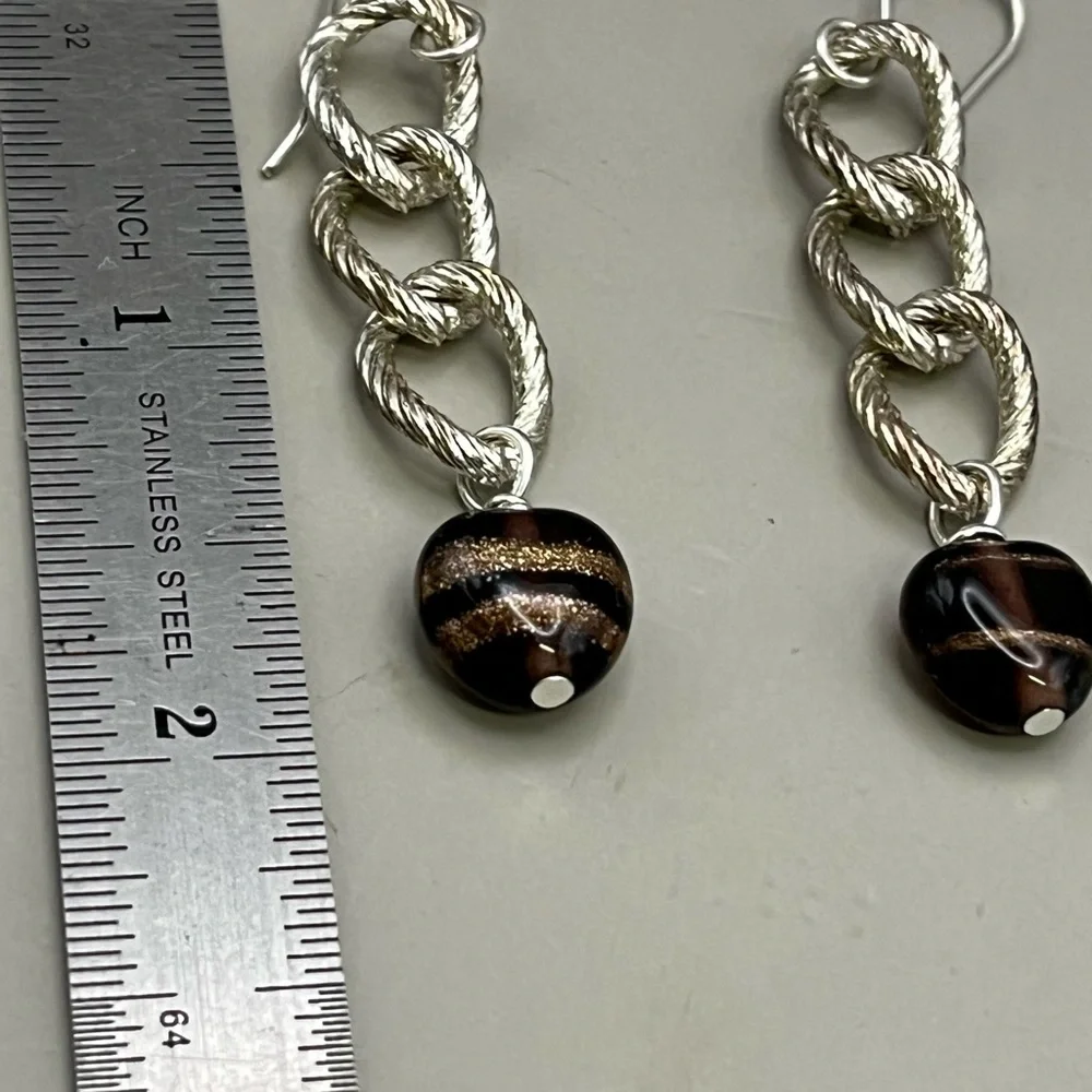 N/A these earrings