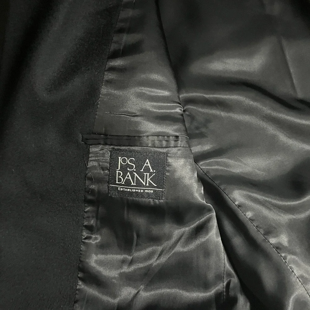 Jos. A. Bank sophisticated black