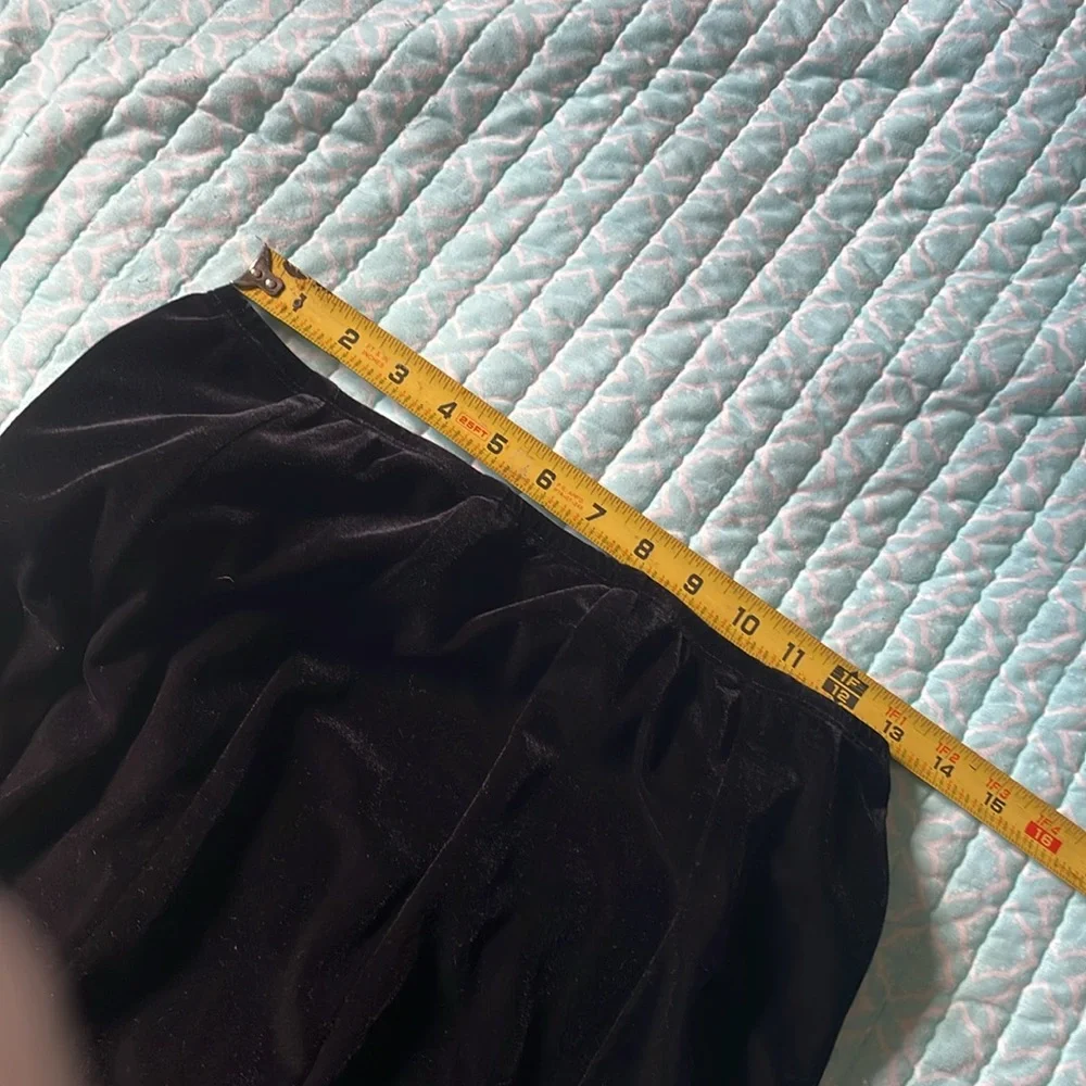 J.B.S. this skirt