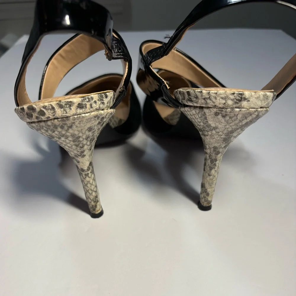 The Limited chic black versatile
