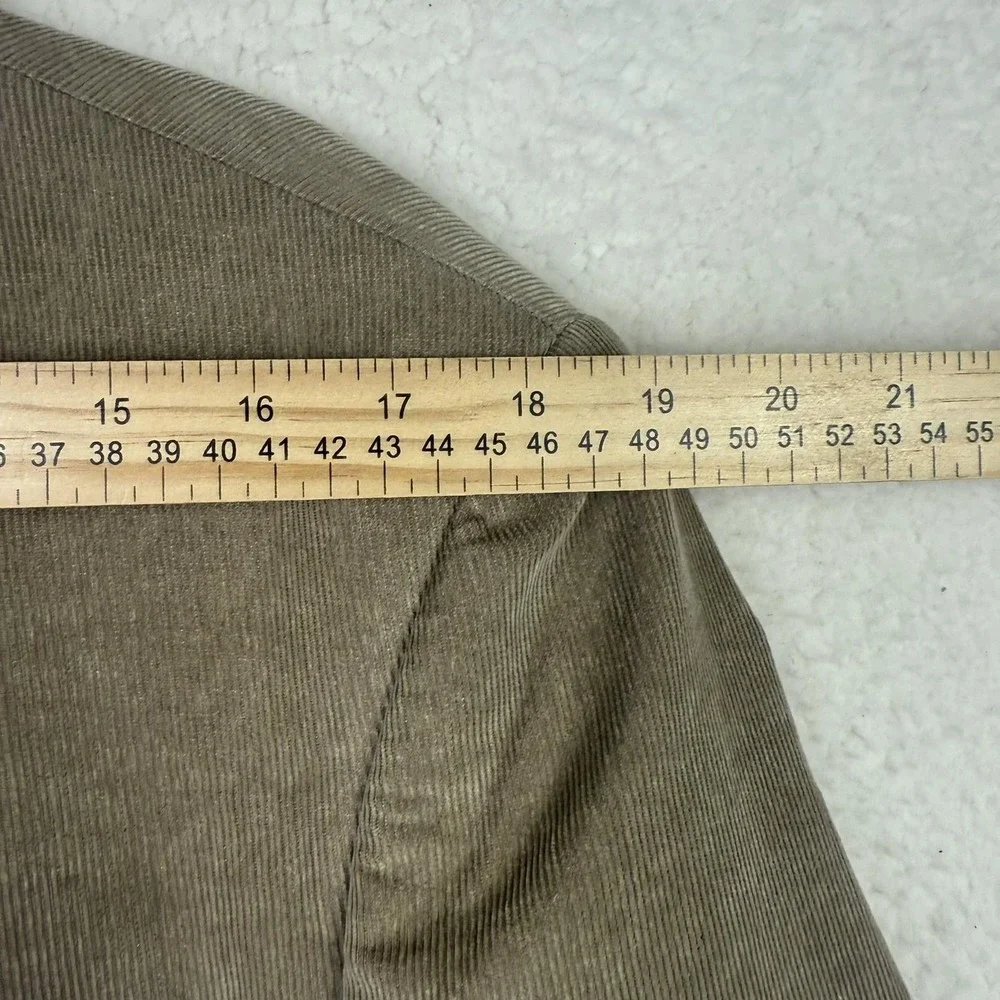 Madison brand lightly