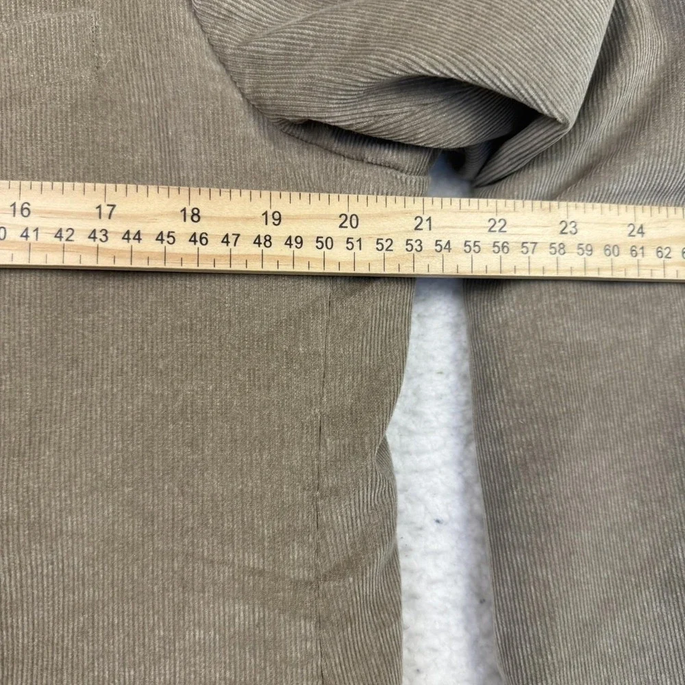 Madison brand lightly