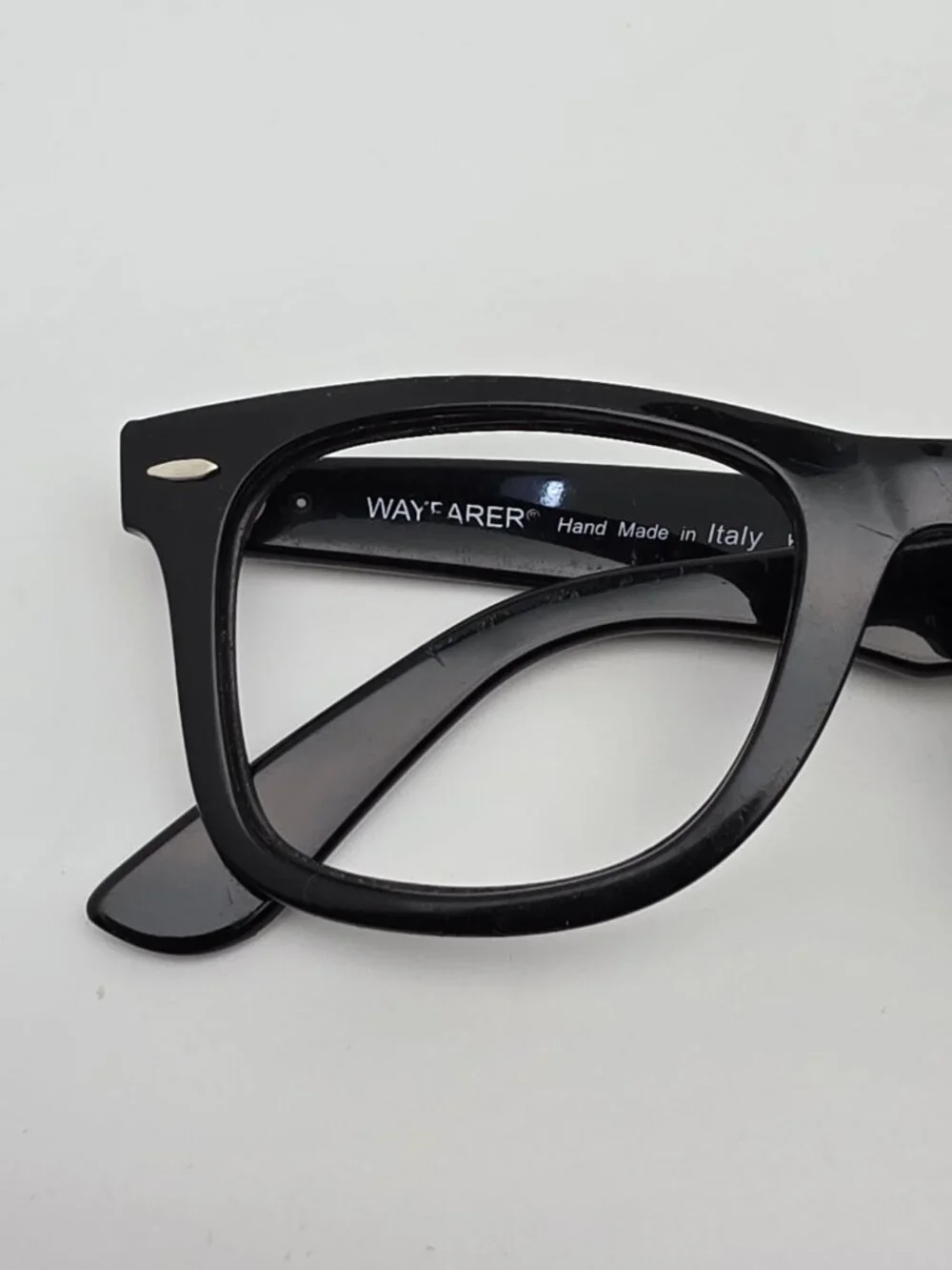 Ray-Ban this listing