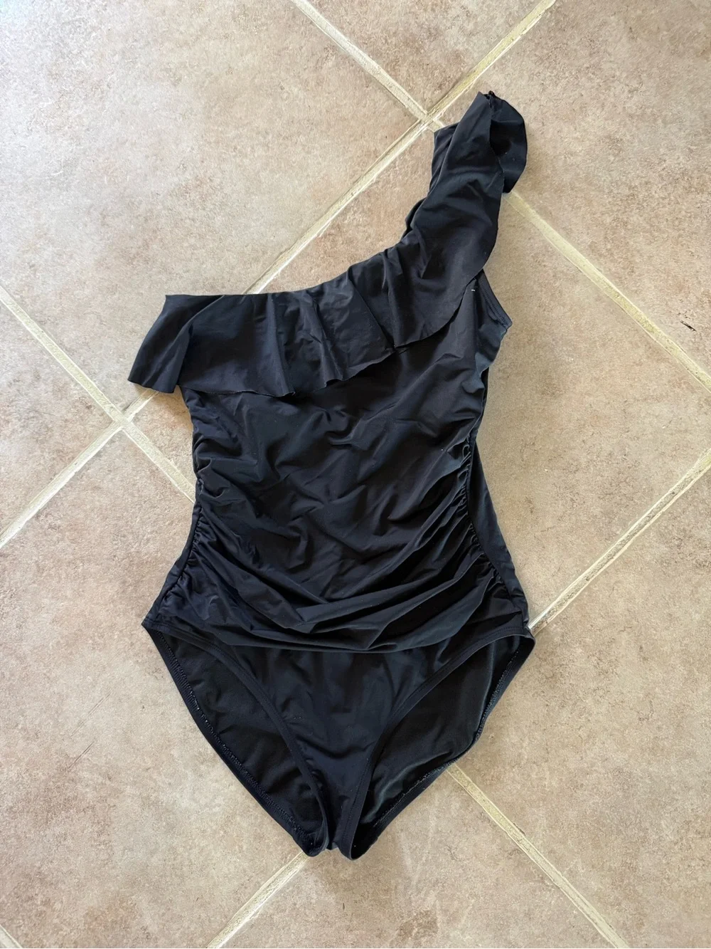 Hilor size 12 swimsuit