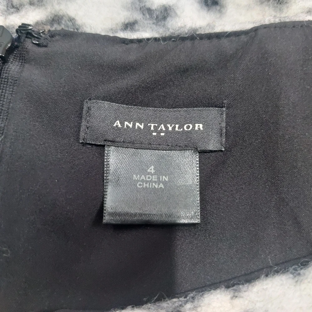 Ann Taylor Factory be center
