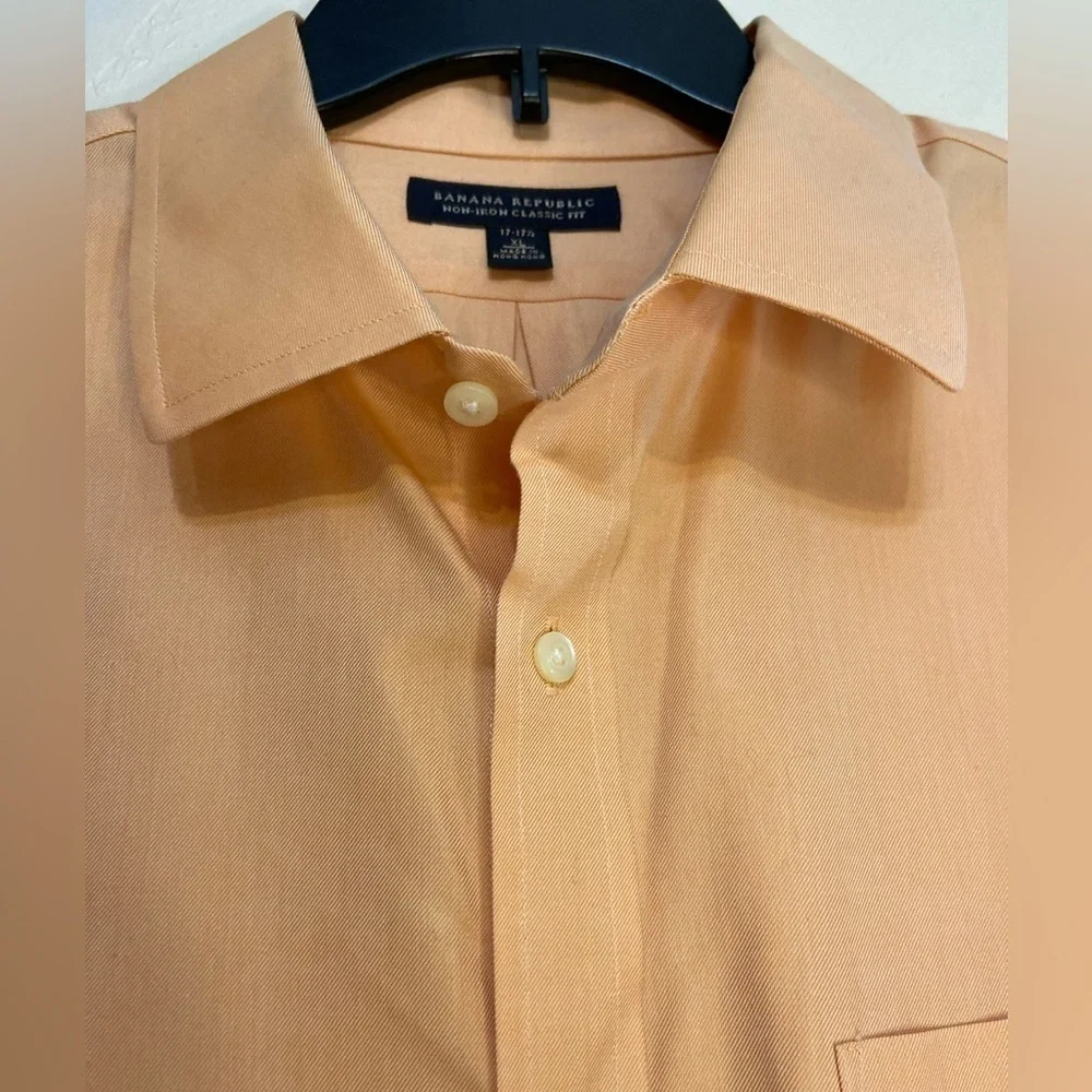 Banana Republic feel free