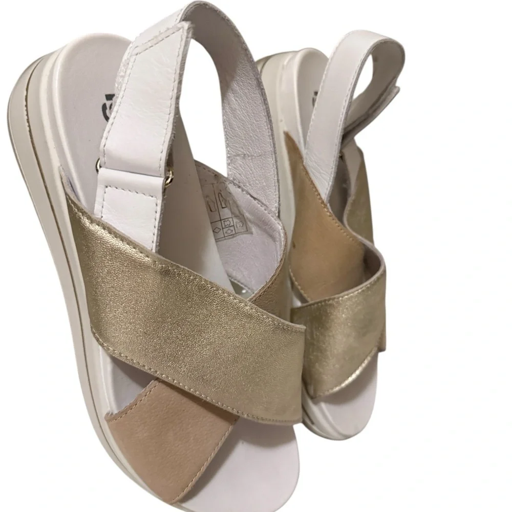 White Platform Shoes with Modern Chunky Sole