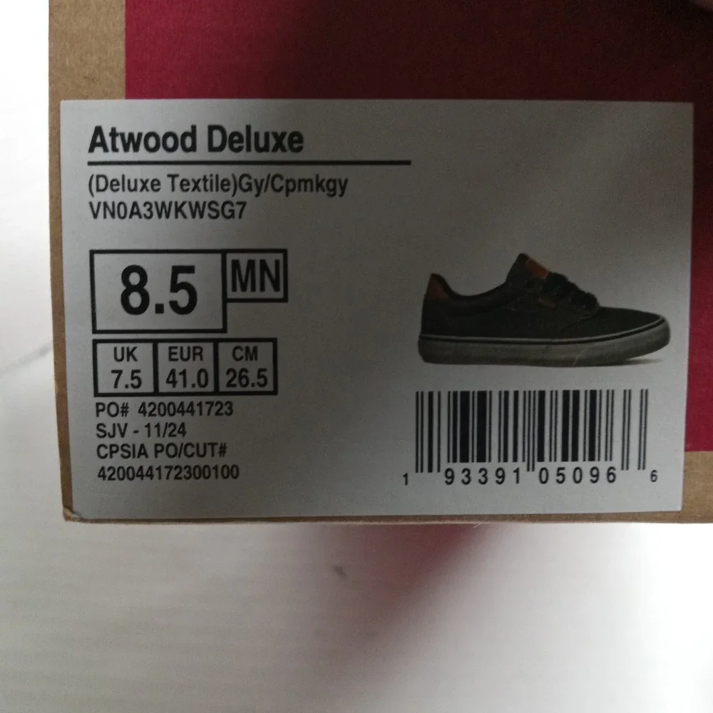 Vans atwood deluxe