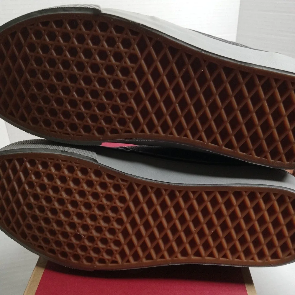 Vans atwood deluxe