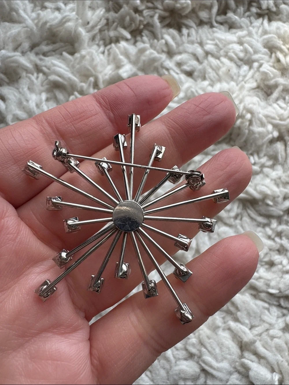 N/A this brooch