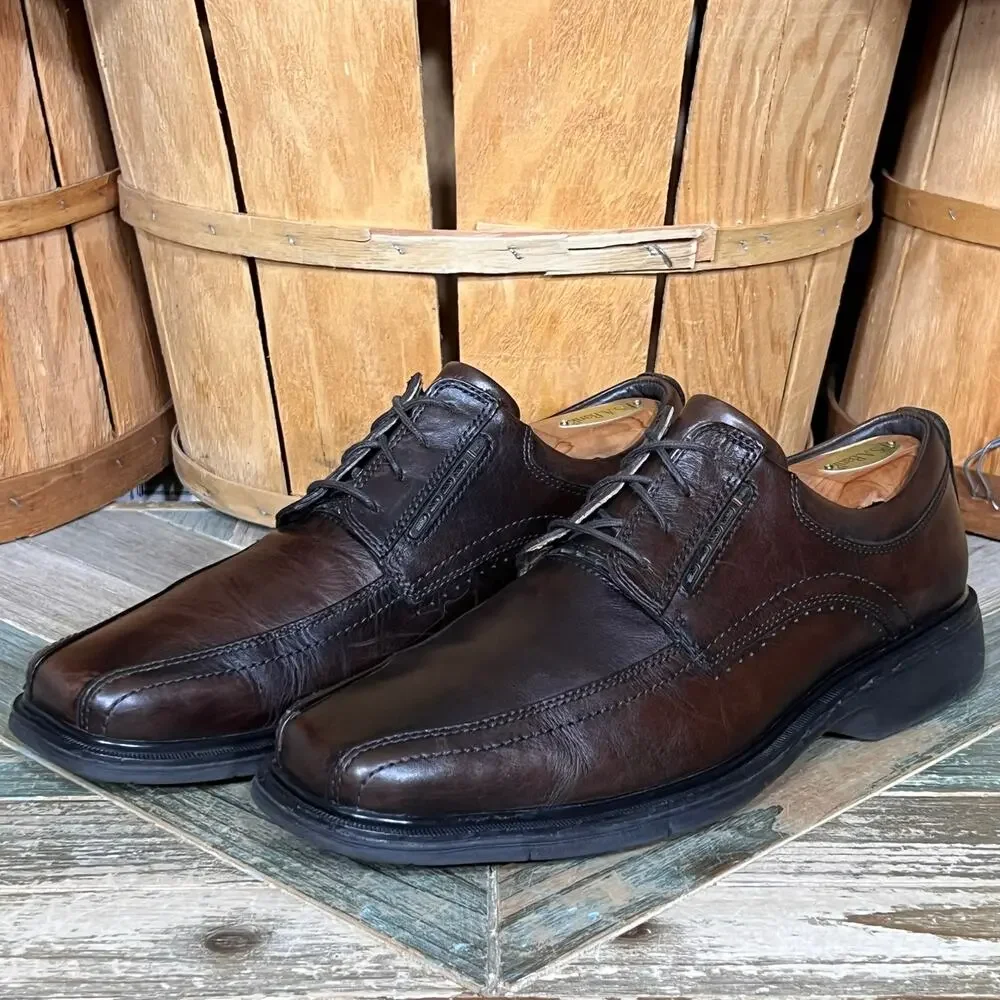 Clarks previously loved