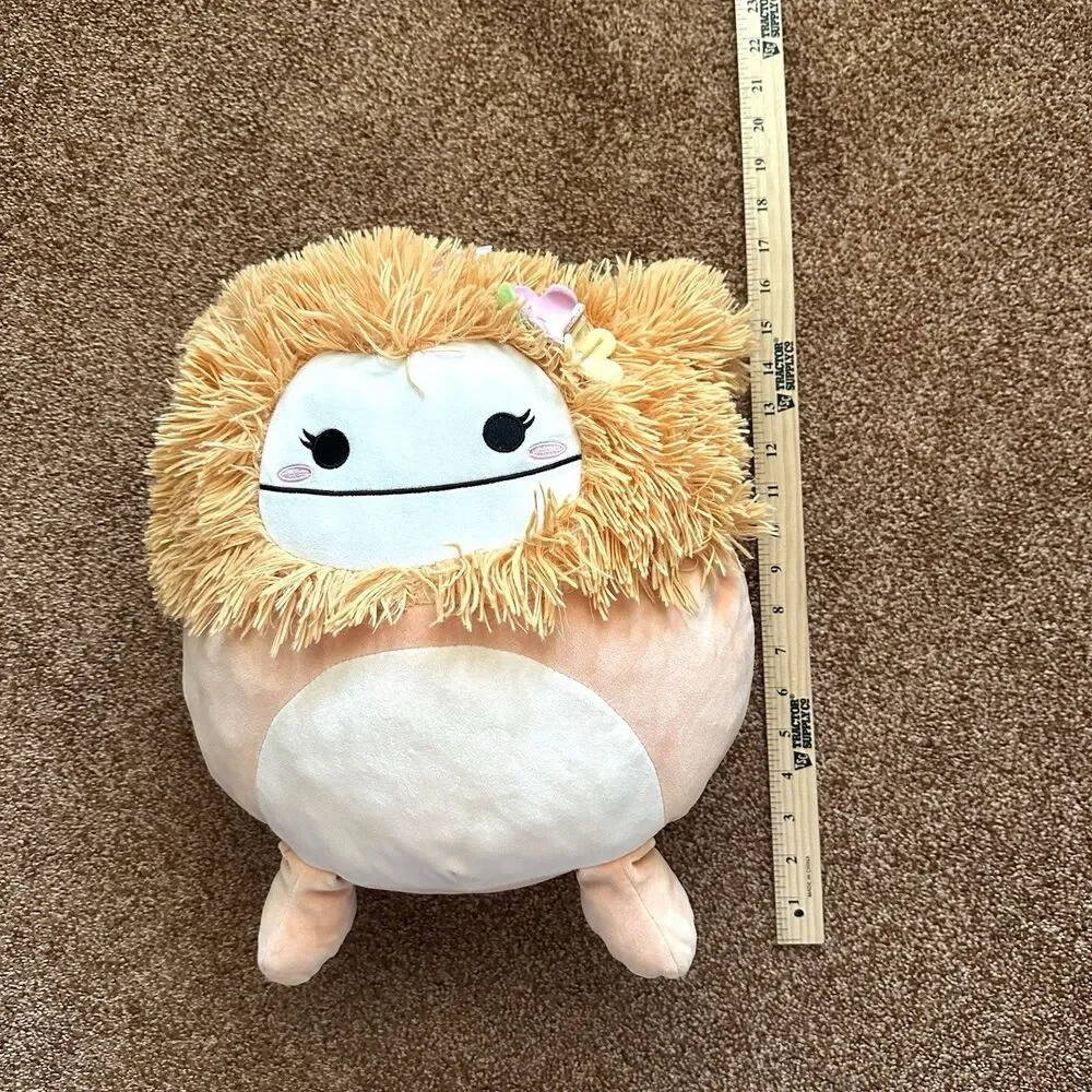 Squishmallows shasta light