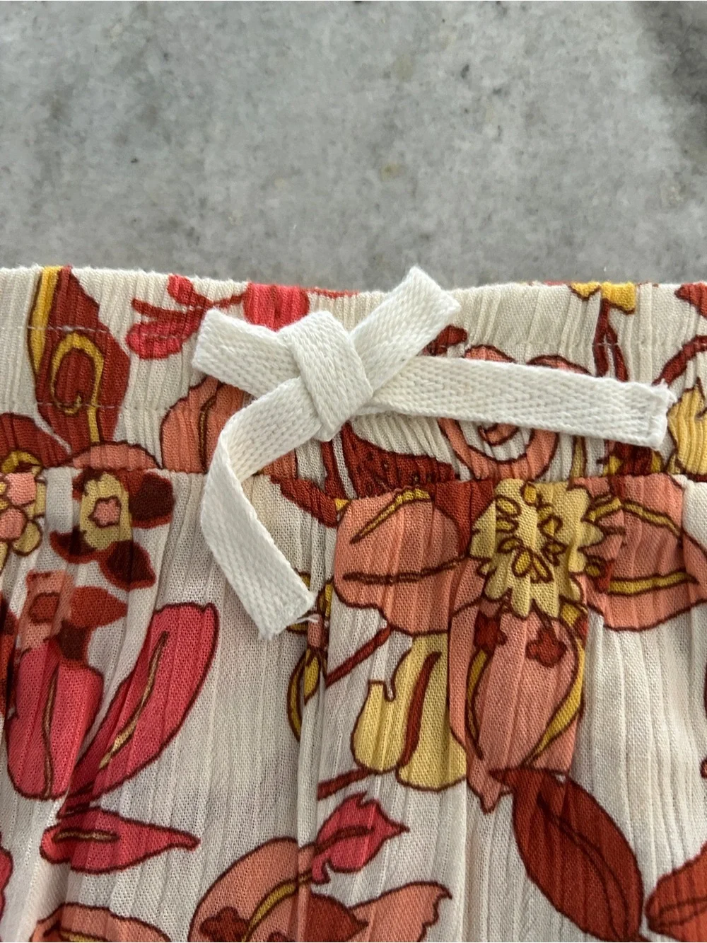 Billabong athletic style