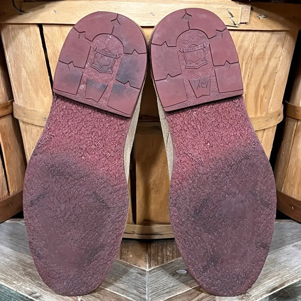 Trask Brady Tan Suede Brick Vibram Outsole Desert Chukka Boots Mens Size 8