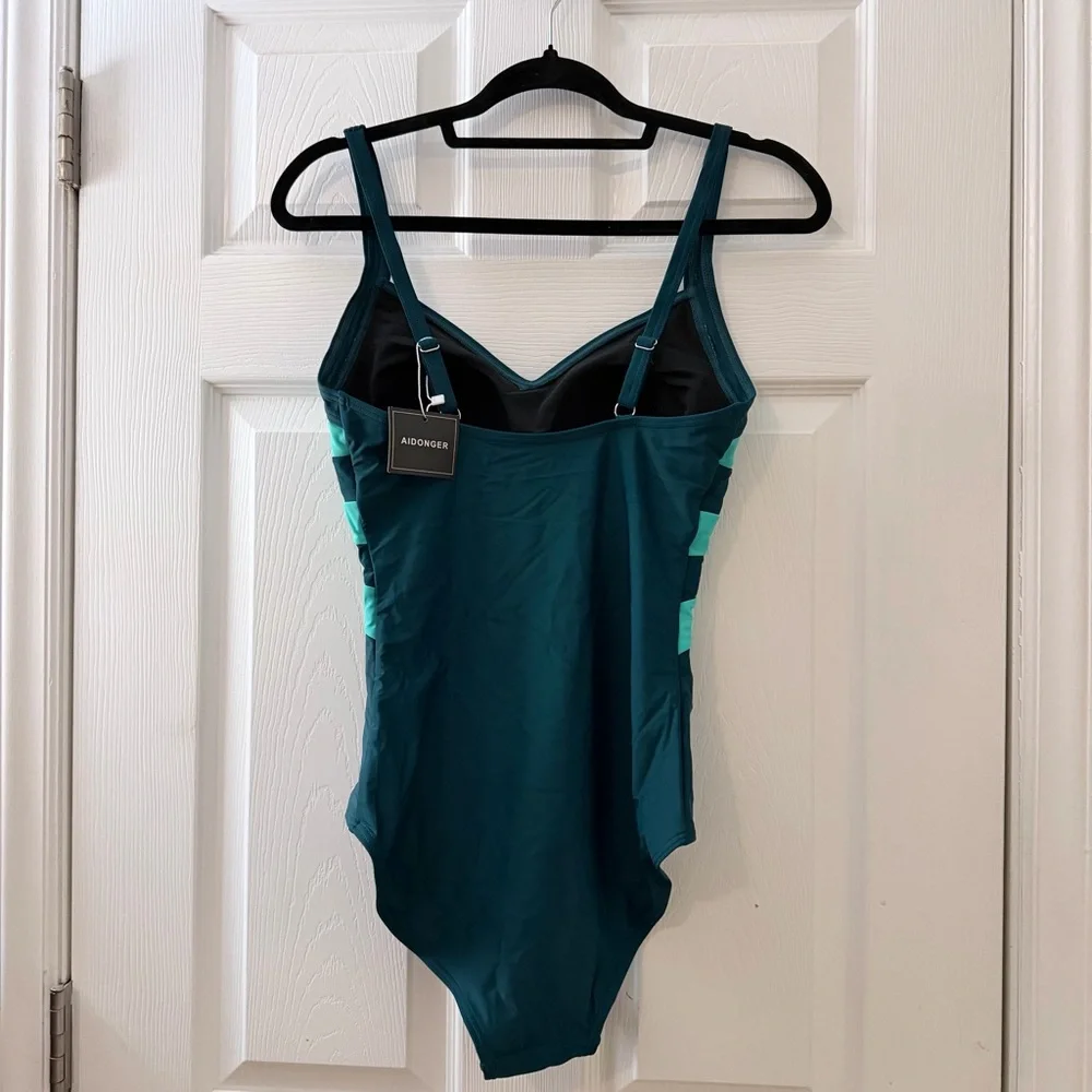 Amazon swimsuit sz M