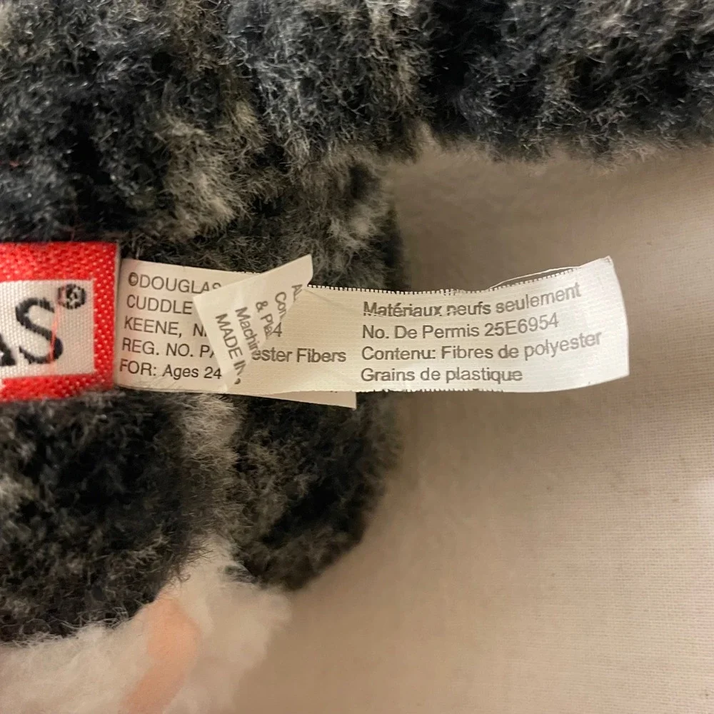 Douglas plush kitten