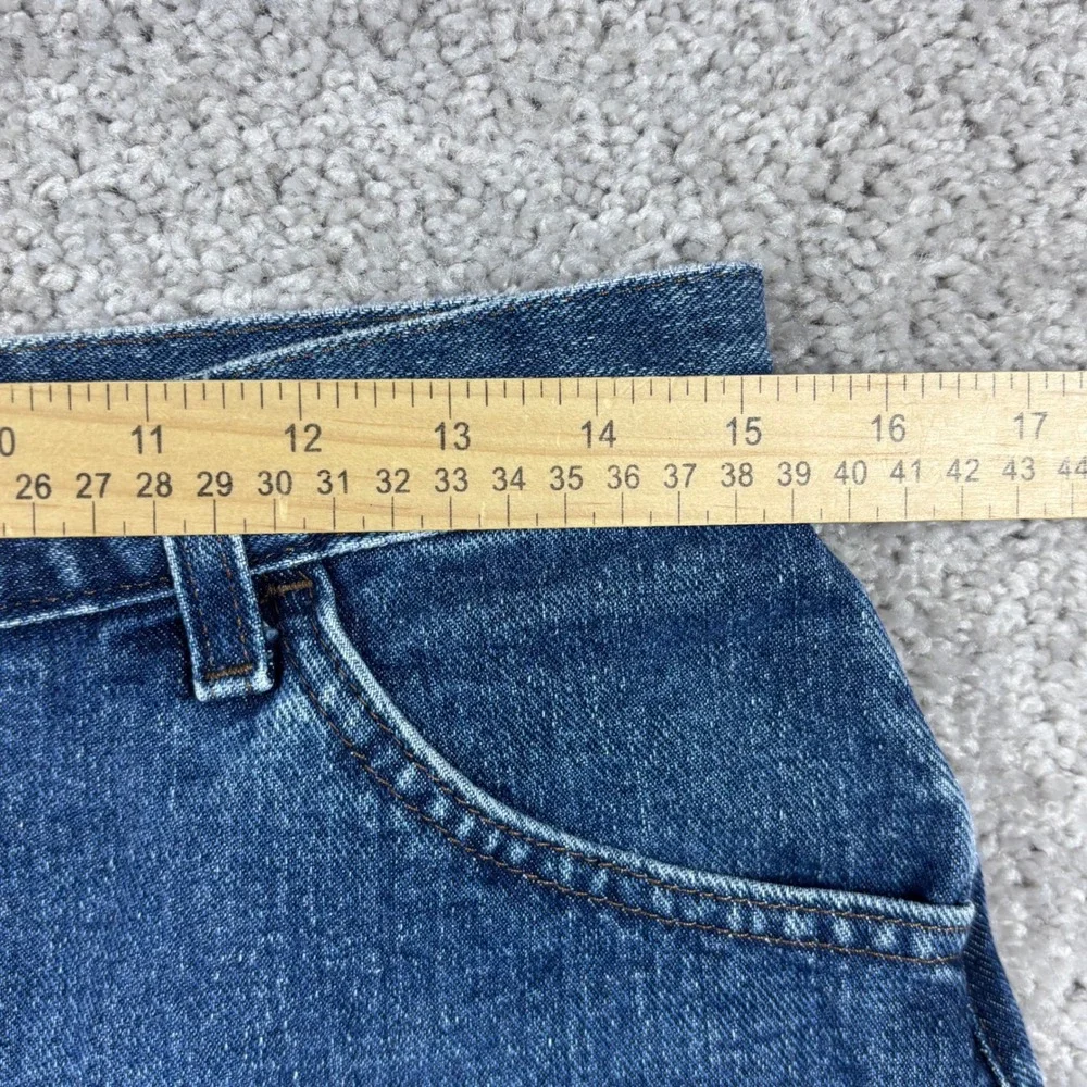 Lee measurements waist