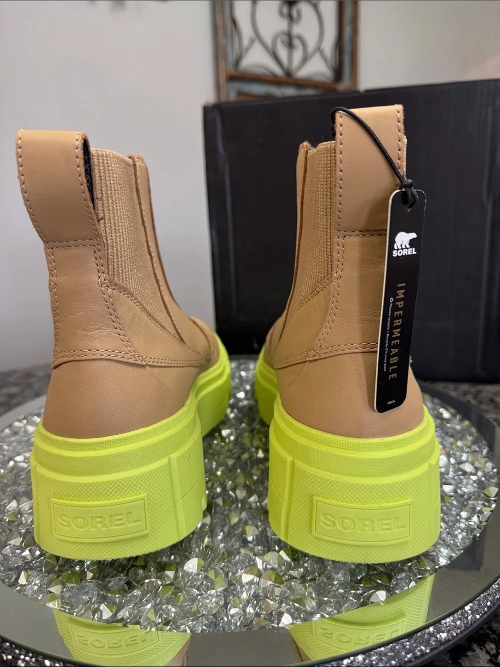 Sorel Women's Tan Chelsea Platform Boot with Neon Yellow Sole