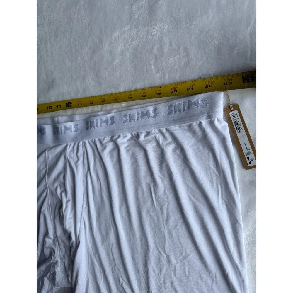 SKIMS brand size