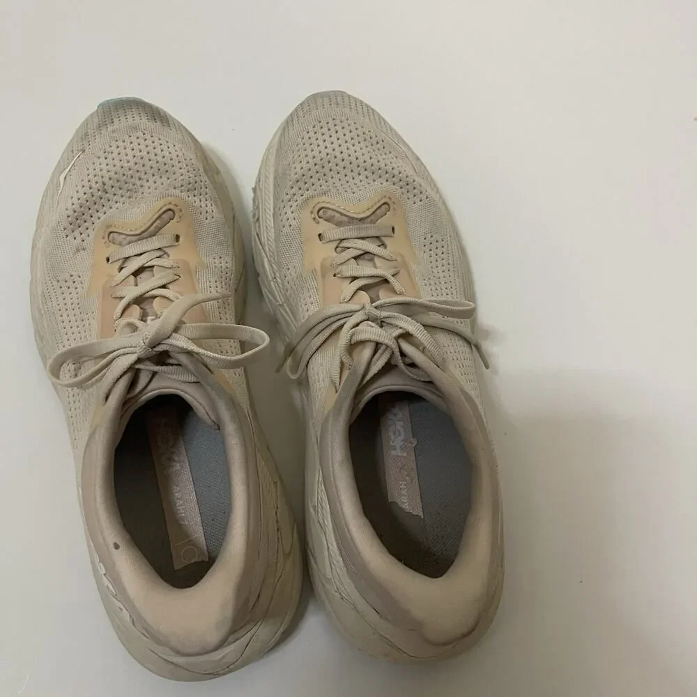 Hoka One One hoka one