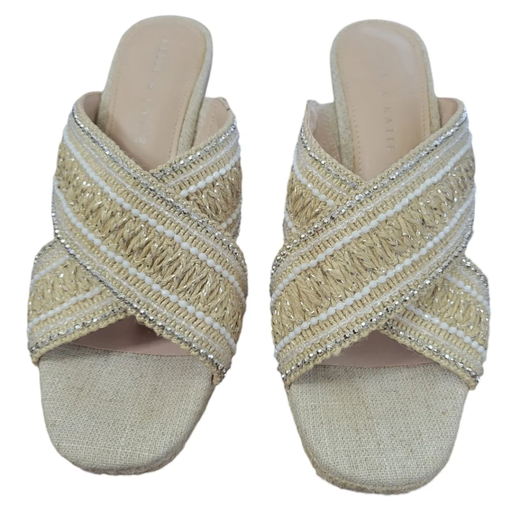 Kelly & Katie Wedge Sandals Size 8