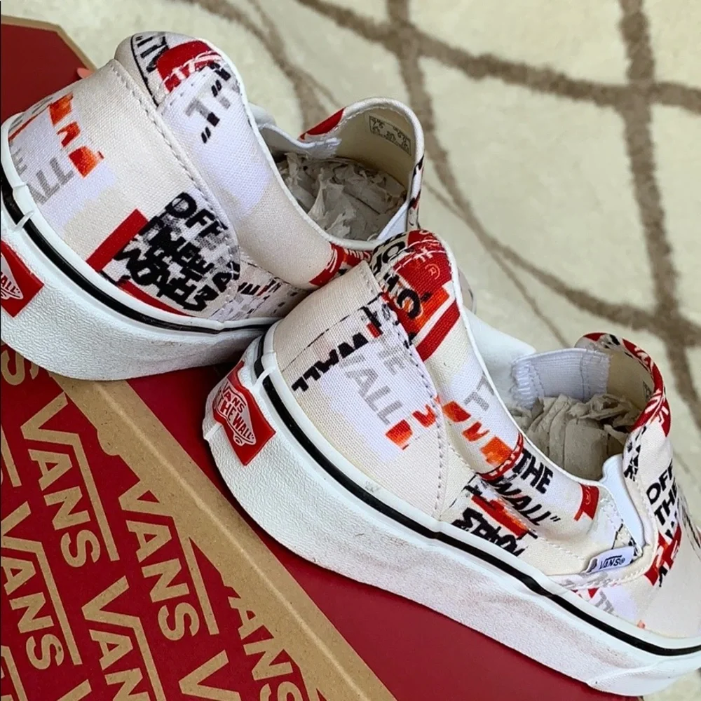•VANS CLASSIC SLIP ON PACKING TAPE Blcdblctrwt WMNS•