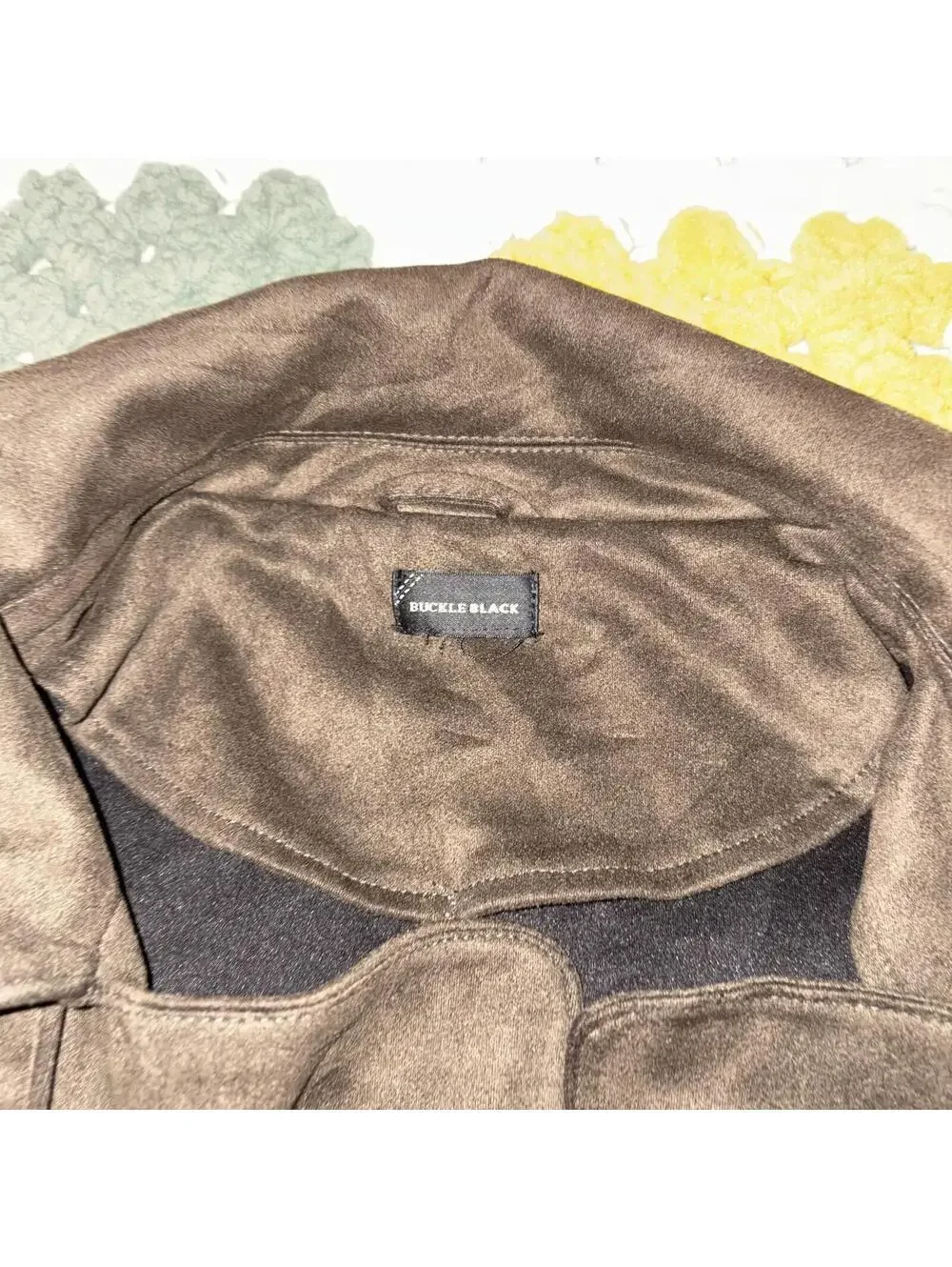 Buckle brown design dressier