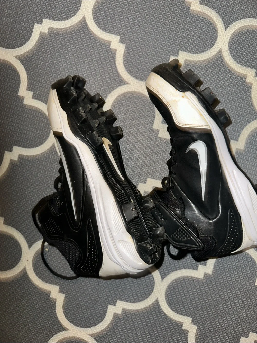 Nike Huarache baseball shoes size 7.5 men’s