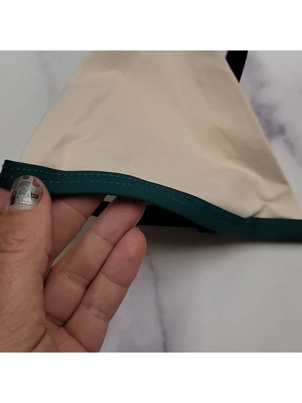 Tavik contrast banding