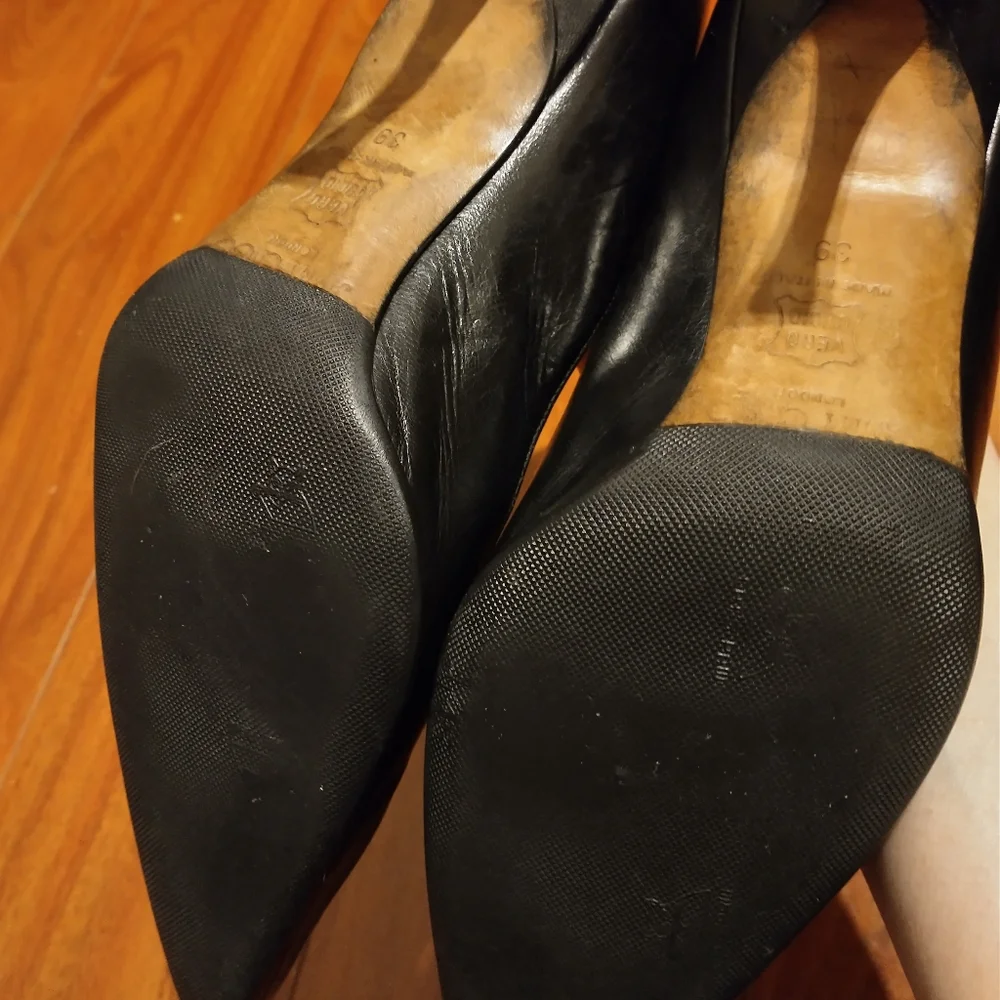 Jimmy Choo black heels heel