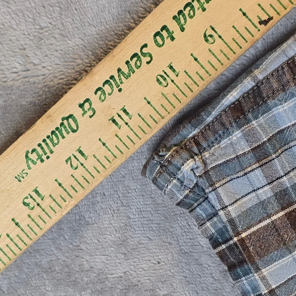 Levis these levi